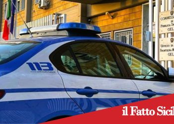 Gela. Furto con spaccata