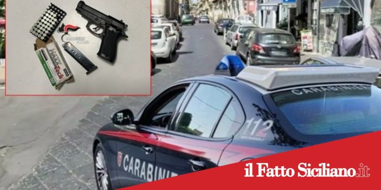 CATANIA. Uomo armato in strada in pieno centro