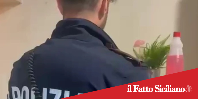 Catania. Spacciava davanti casa. Arrestato