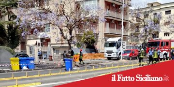 Catania, Violena fuga di gas in via Santa Sofia