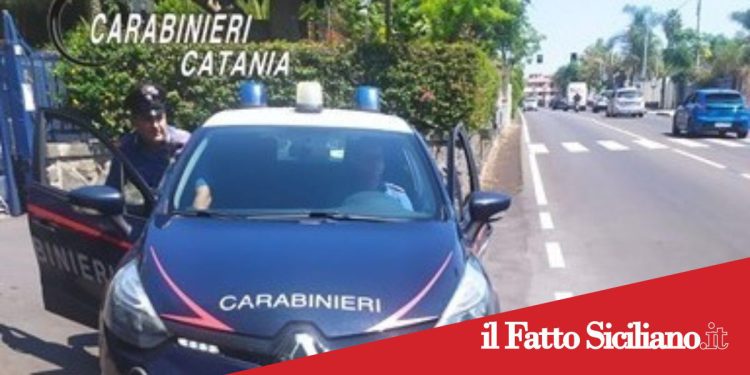 Acicastello. Ruba un’auto ma viene subito fermato:denunciato 20enne
