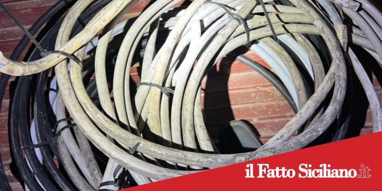 Catania. Sorpreso a bruciare cavi di rame in un ex ospedale: arrestato 53enne