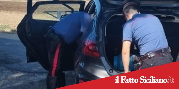 Scordia.Minaccia di morte l’ex e si presenta armato in caserma: arrestato
