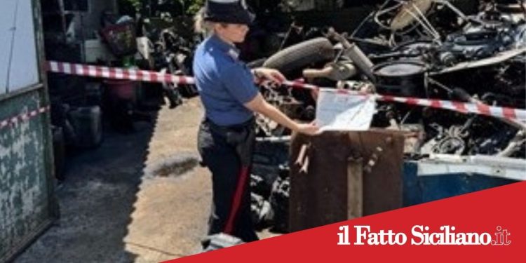 Prov.di Catania.Scoperta officina abusiva :2 denunciati