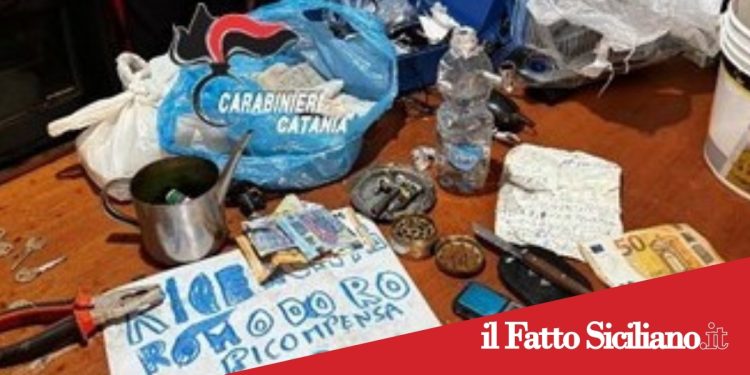 Ramacca. Abitazione  trasformata in un punto di spaccio