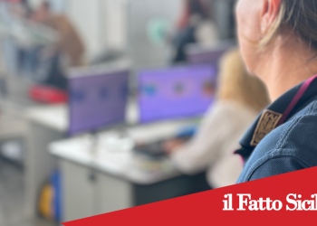 Catania. Ruba, durante il turno di lavoro in Aeroporto, un powerbank alla collega
