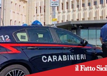 Prov. Catania. Ventenne picchia la madre e finisce in ospedale. Lì la raggiunge l’ex evaso dai  domiciliari:arrestato