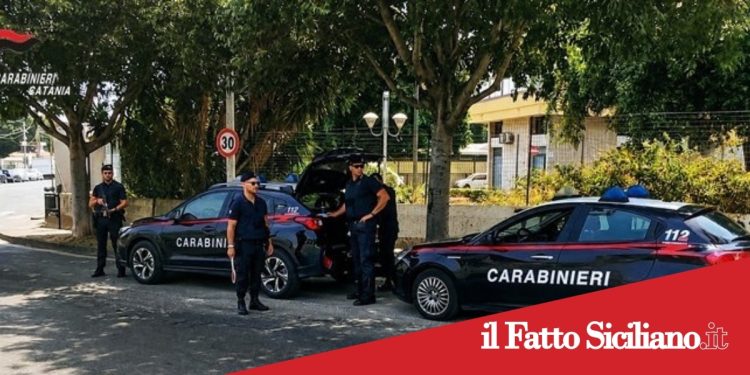 Catania. Erano abusivamente agganciati alla rete elettrica: 2 denunce e 5mila euro di sanzioni