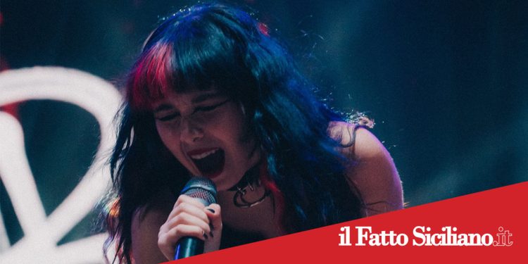 Capo d’Orlando canta Rob: grande successo per il concerto del 7 agosto