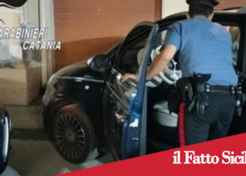 Prov.Catania.Gli trovano un coltello in auto: denunciato un 21enne