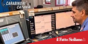Licodia Eubea. Seduta alla finestra con i piedi nel vuoto: salvata dai carabinieri