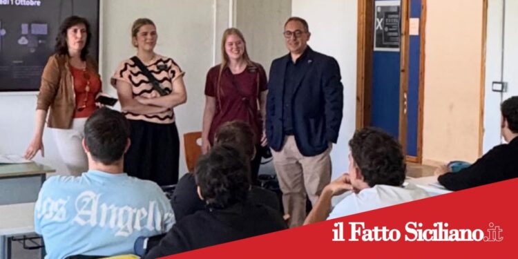 Belpasso, i volontari della NAS Sigonella incontrano gli studenti dell’ Ist. “Redi”