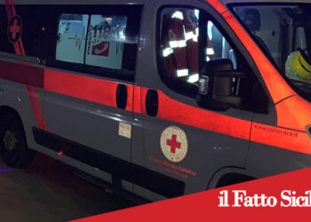 Adrano. Auto precipita per oltre 30 metri. Giovane recuperata dopo un lungo intervento